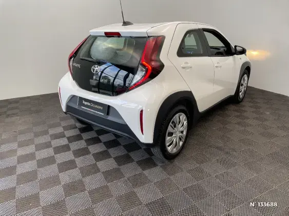 TOYOTA AYGO X - voiture d'occasion - Photo 4