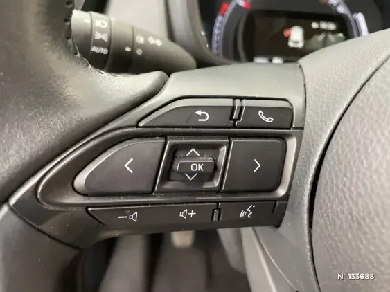 TOYOTA AYGO X - voiture d'occasion - Photo 37