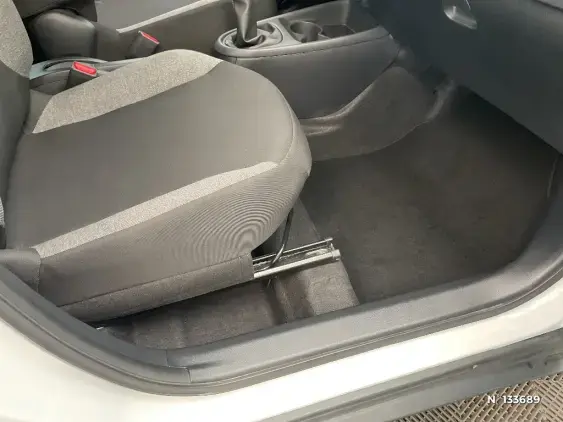 TOYOTA AYGO X - voiture d'occasion - Photo 26