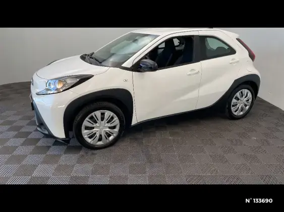 TOYOTA AYGO X - voiture d'occasion - Photo 2