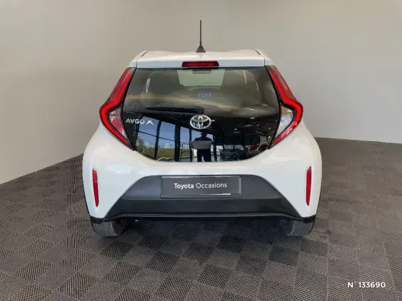 TOYOTA AYGO X - voiture d'occasion - Photo 6