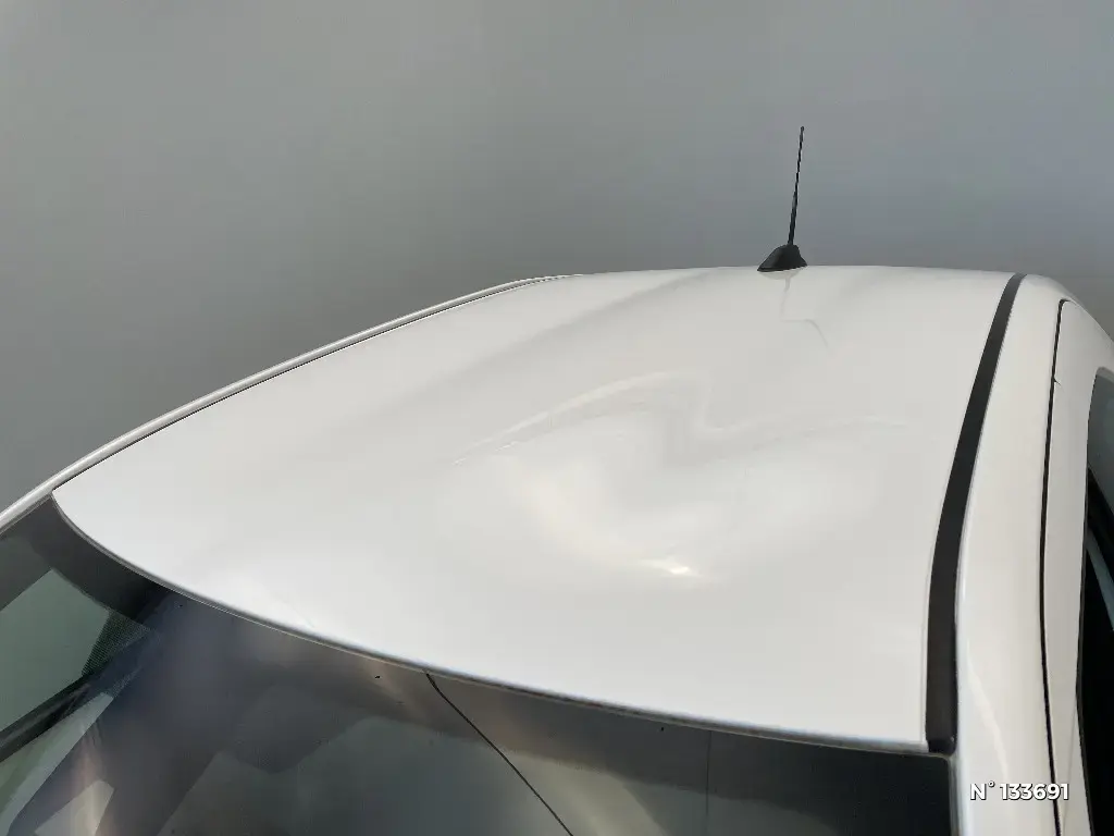 TOYOTA AYGO X - Miniature 24