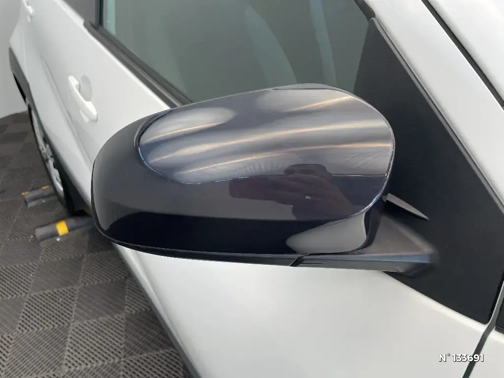 TOYOTA AYGO X - Miniature 25
