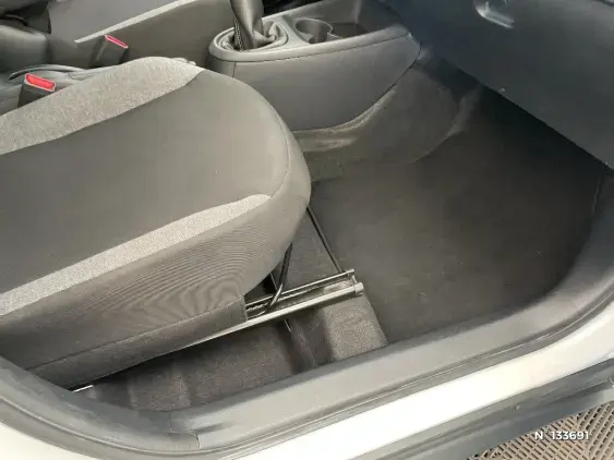 TOYOTA AYGO X - voiture d'occasion - Photo 26