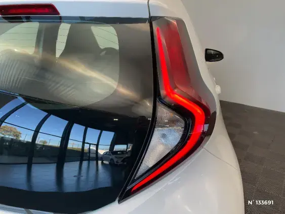 TOYOTA AYGO X - voiture d'occasion - Photo 30