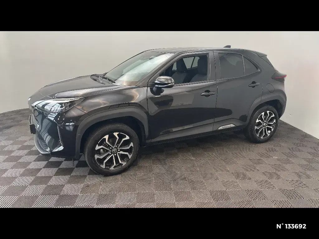 TOYOTA YARIS CROSS I - Miniature 4