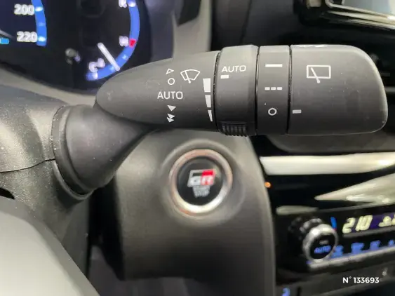 TOYOTA YARIS CROSS I - voiture d'occasion - Photo 39