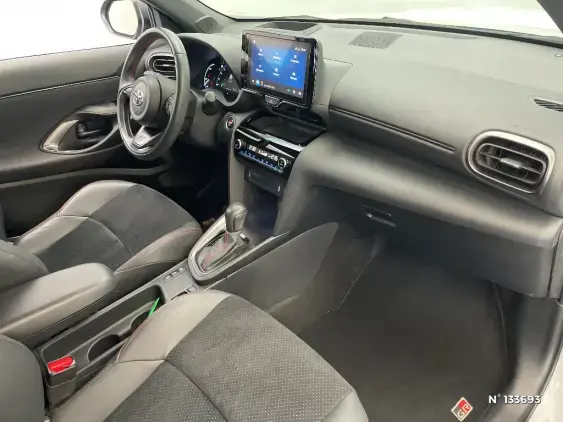 TOYOTA YARIS CROSS I - voiture d'occasion - Photo 10