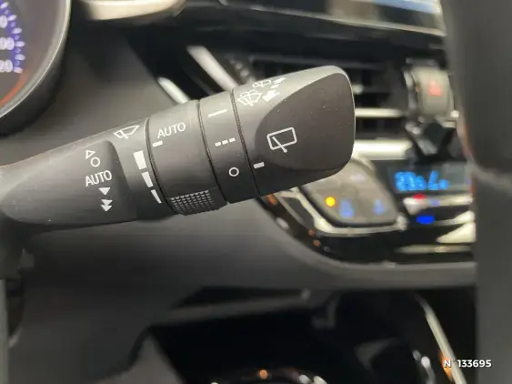 TOYOTA C-HR - voiture d'occasion - Photo 35