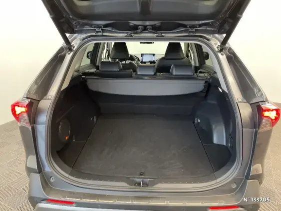 TOYOTA RAV4 V - voiture d'occasion - Photo 7