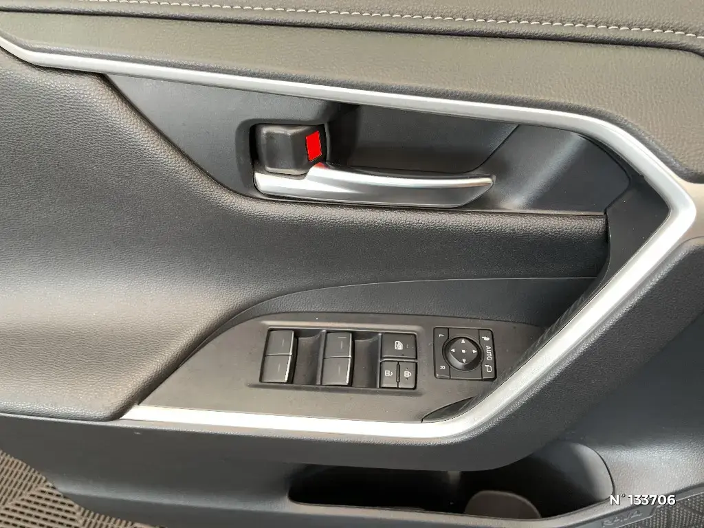 TOYOTA RAV4 V - Miniature 12