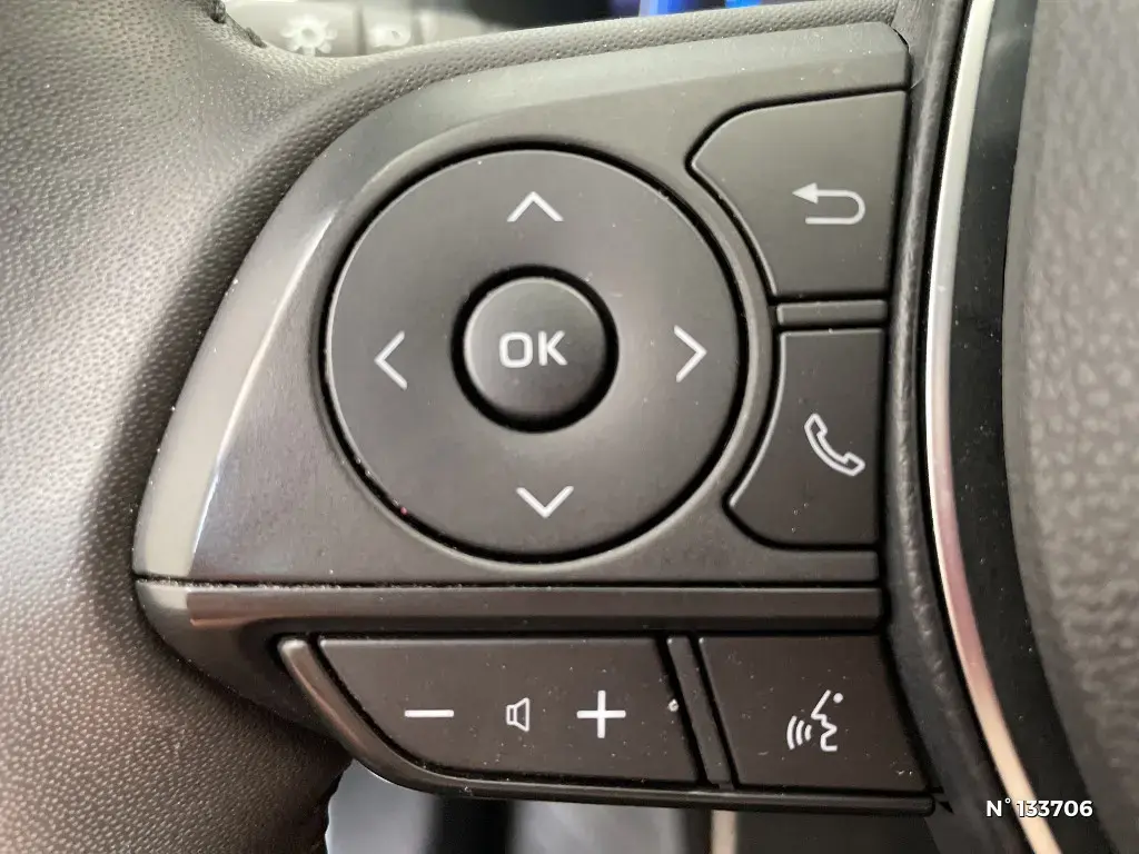TOYOTA RAV4 V - Miniature 13
