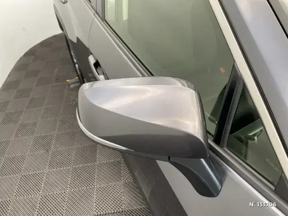 TOYOTA RAV4 V - voiture d'occasion - Photo 44