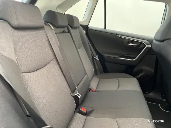 TOYOTA RAV4 V - voiture d'occasion - Photo 11