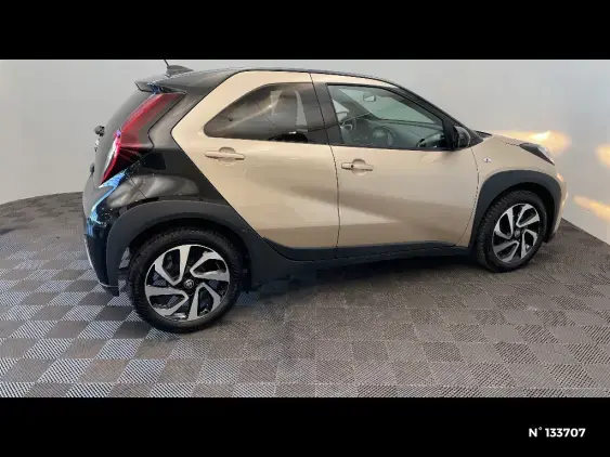 TOYOTA AYGO X - voiture d'occasion - Photo 5
