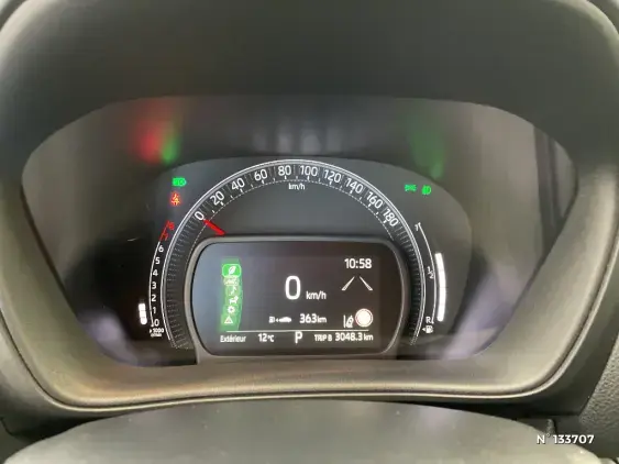 TOYOTA AYGO X - voiture d'occasion - Photo 12