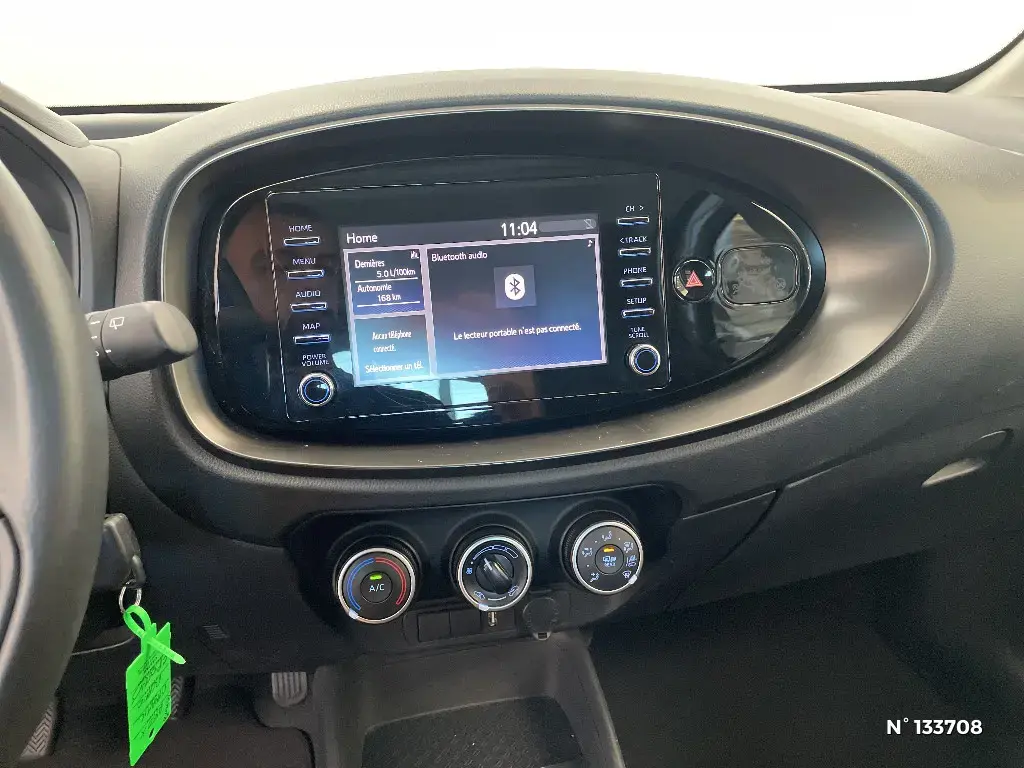 TOYOTA AYGO X - Miniature 7