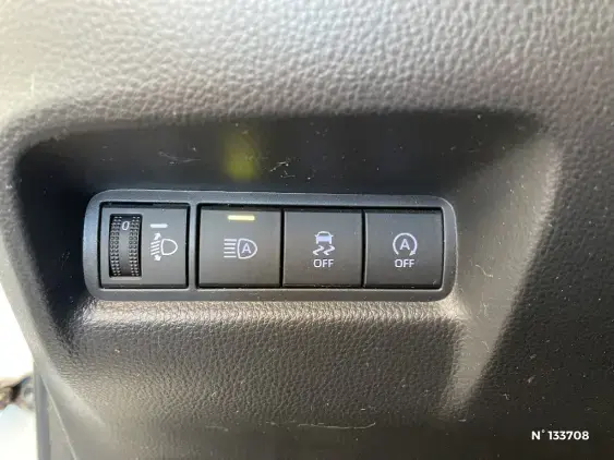 TOYOTA AYGO X - voiture d'occasion - Photo 15