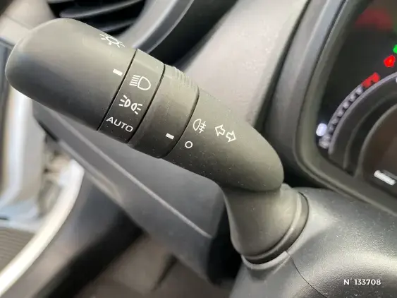 TOYOTA AYGO X - voiture d'occasion - Photo 40