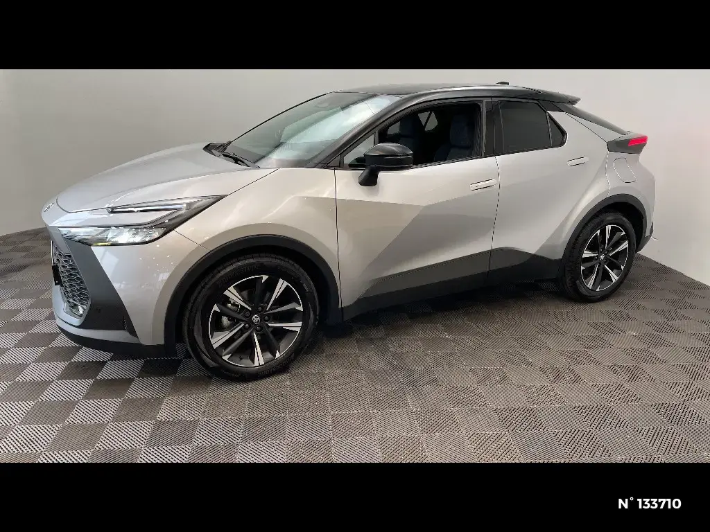 TOYOTA C-HR II - Miniature 4