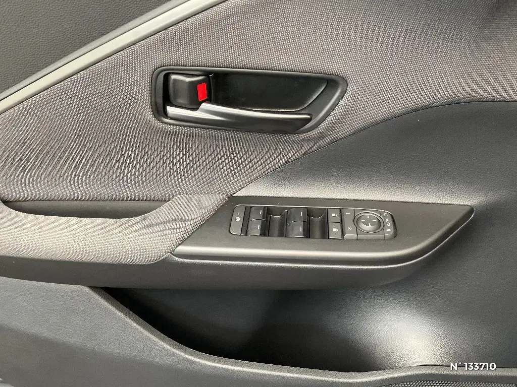 TOYOTA C-HR II - Miniature 17