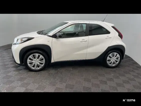 TOYOTA AYGO X - voiture d'occasion - Photo 2