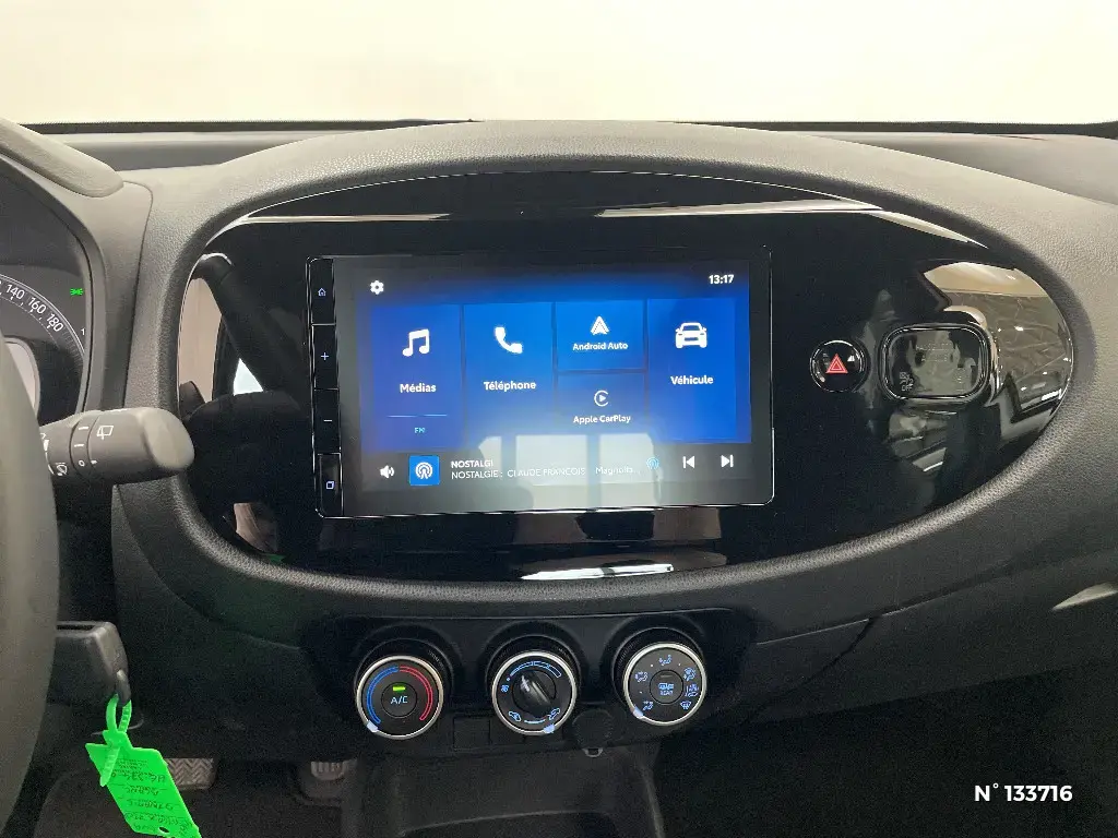 TOYOTA AYGO X - Miniature 7
