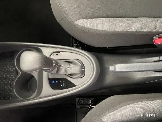 TOYOTA AYGO X - voiture d'occasion - Photo 36