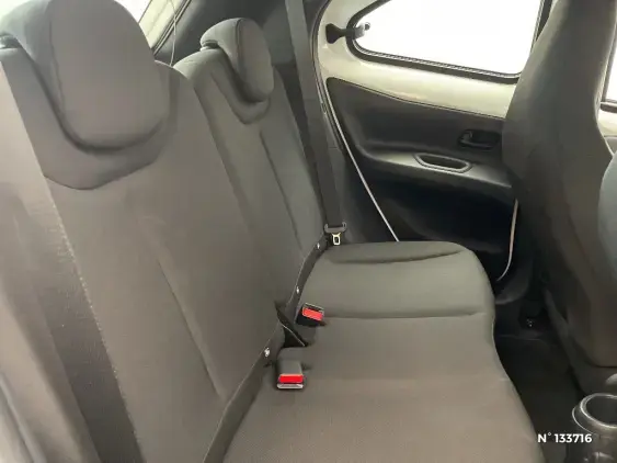 TOYOTA AYGO X - voiture d'occasion - Photo 11