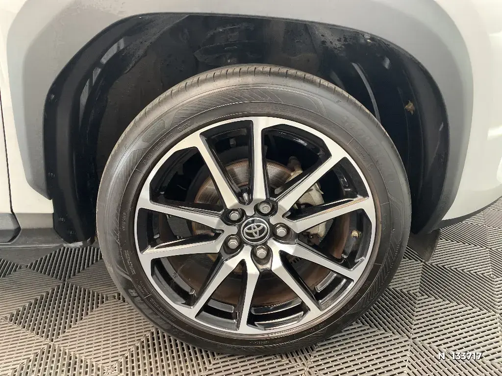 TOYOTA YARIS CROSS I - Miniature 5