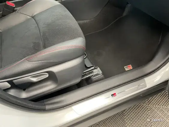 TOYOTA YARIS CROSS I - voiture d'occasion - Photo 26