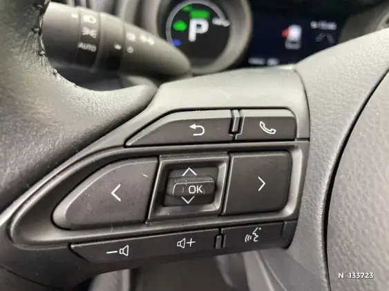TOYOTA YARIS CROSS I - voiture d'occasion - Photo 36