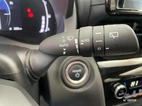 TOYOTA YARIS CROSS I - voiture d'occasion - Photo 36