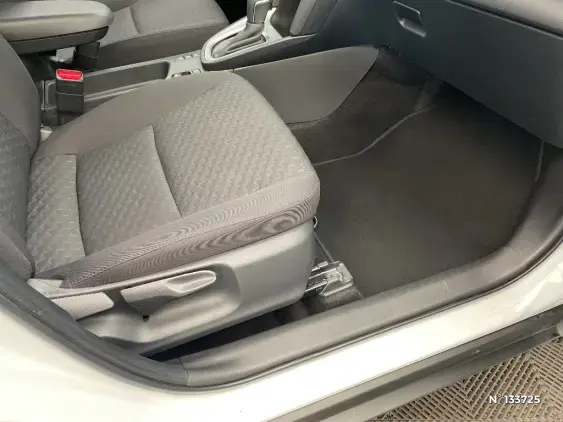 TOYOTA YARIS CROSS I - voiture d'occasion - Photo 26