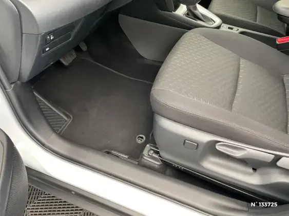TOYOTA YARIS CROSS I - voiture d'occasion - Photo 28