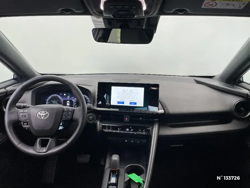 TOYOTA C-HR II - Miniature 6