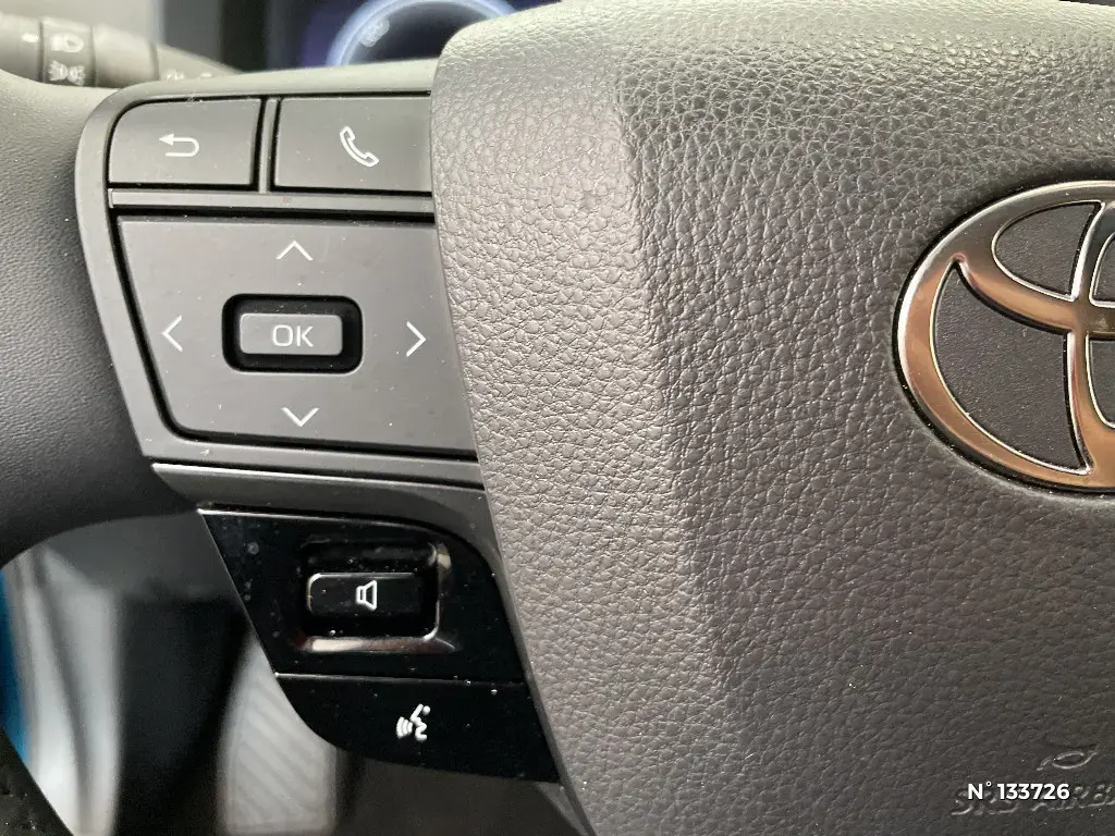 TOYOTA C-HR II - Miniature 18