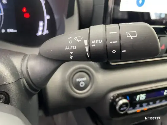 TOYOTA YARIS IV - voiture d'occasion - Photo 38