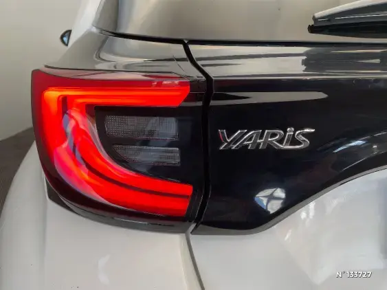 TOYOTA YARIS IV - voiture d'occasion - Photo 29