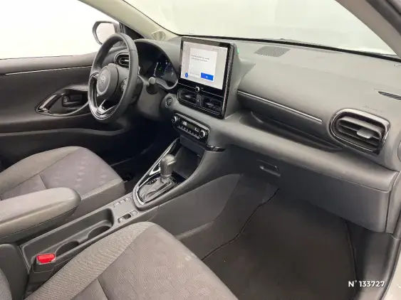 TOYOTA YARIS IV - voiture d'occasion - Photo 10