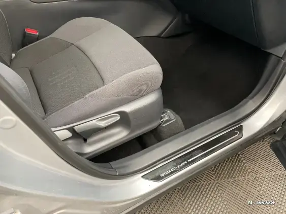 TOYOTA C-HR II - voiture d'occasion - Photo 26