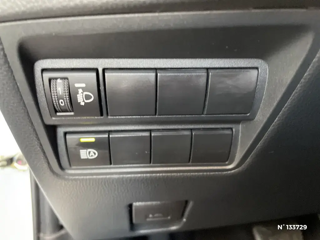 TOYOTA YARIS CROSS I - Miniature 11