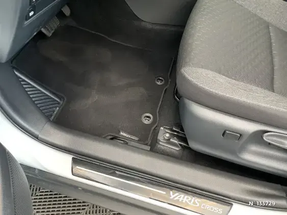 TOYOTA YARIS CROSS I - voiture d'occasion - Photo 28