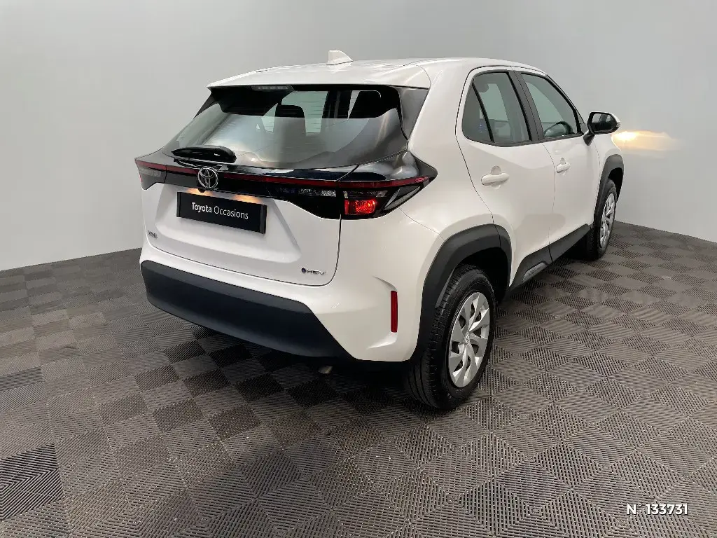 TOYOTA YARIS CROSS I - Miniature 2
