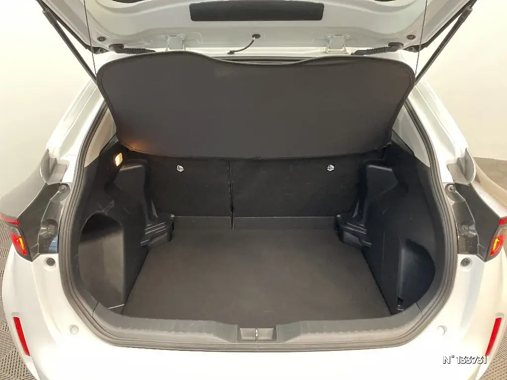 TOYOTA YARIS CROSS I - Miniature 10