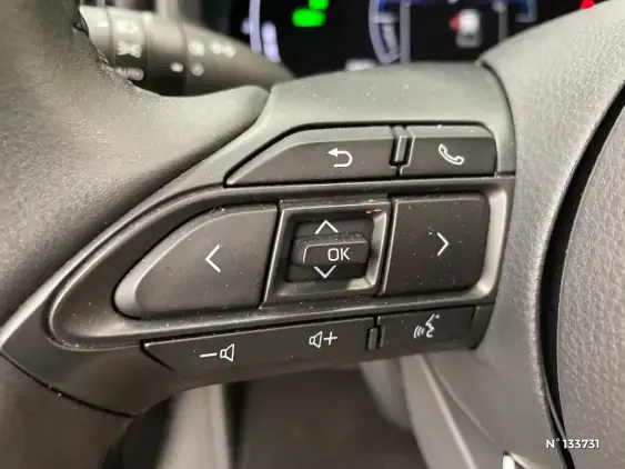 TOYOTA YARIS CROSS I - voiture d'occasion - Photo 37