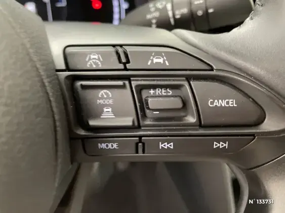 TOYOTA YARIS CROSS I - voiture d'occasion - Photo 38