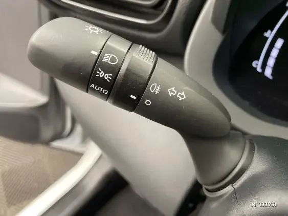 TOYOTA YARIS CROSS I - voiture d'occasion - Photo 41