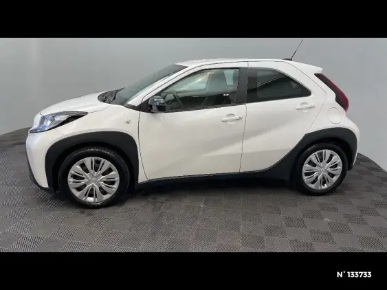 TOYOTA AYGO X - voiture d'occasion - Photo 2