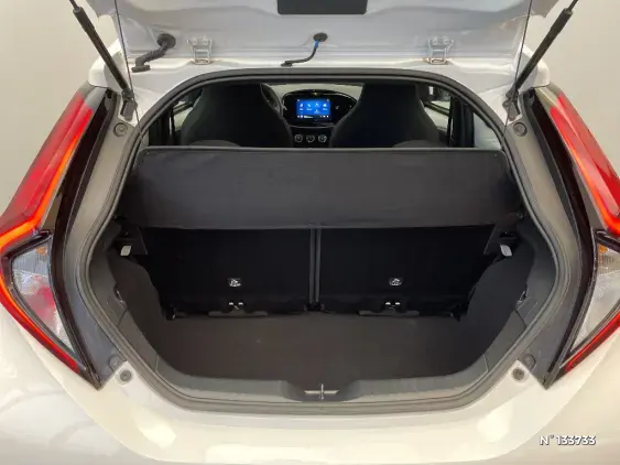 TOYOTA AYGO X - voiture d'occasion - Photo 7